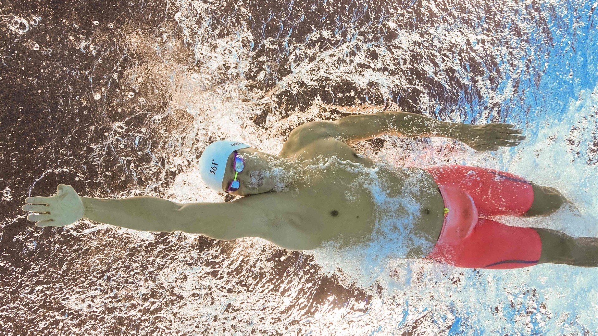 Jiu You-女子篮球引入柔韧协调评估系统精准制定训练方案，篮球运动员柔韧性训练